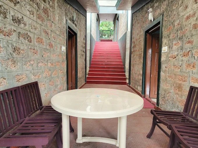 Corridor and staircase at the estate
